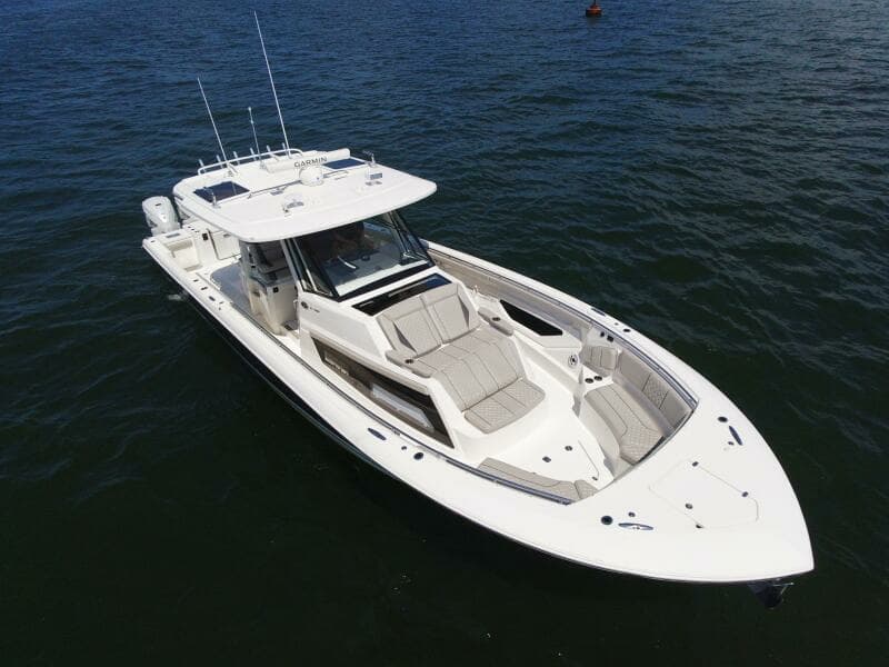 2021 Pursuit 428 Sport