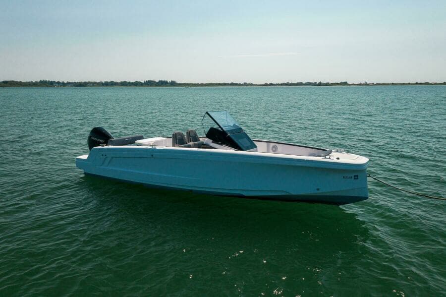 2021 Axopar 22 Spyder