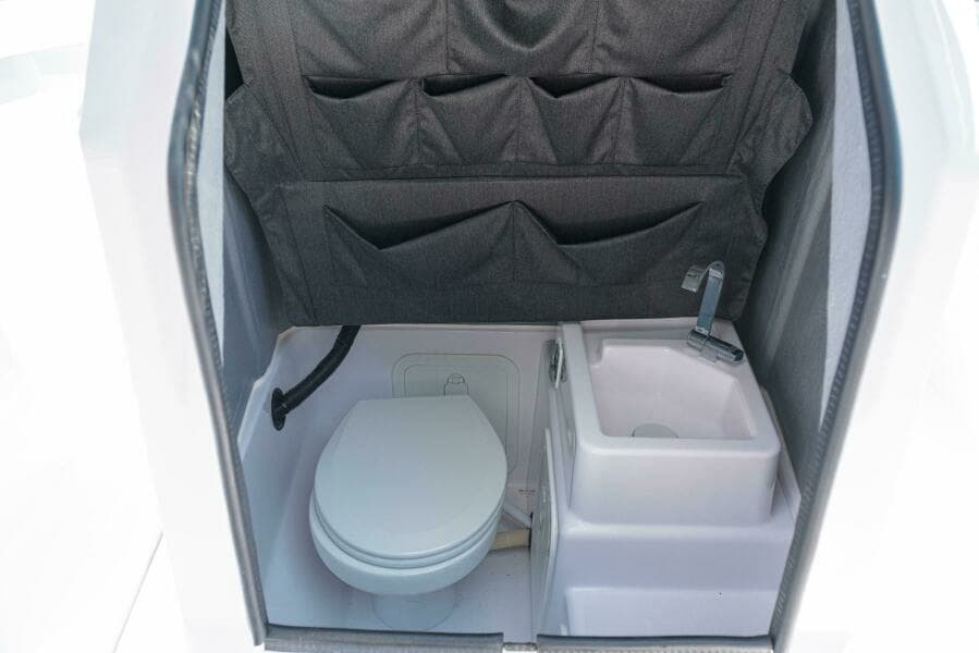 2021 Axopar 22 Spyder