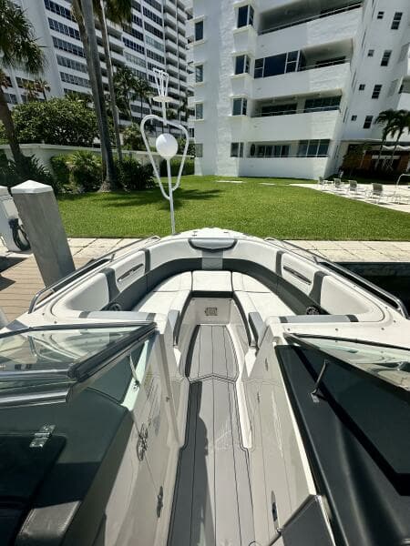 2022 Chaparral 267 SSX OB