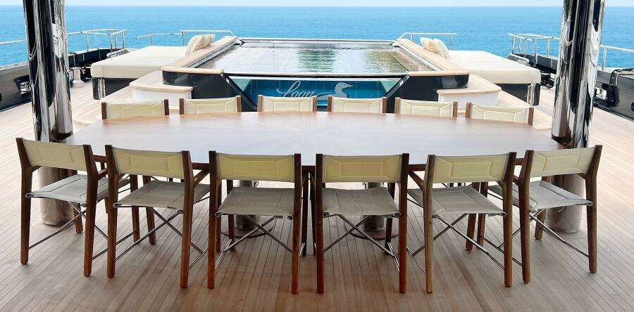 Loon 221' Main Aft Dining Deck Dining