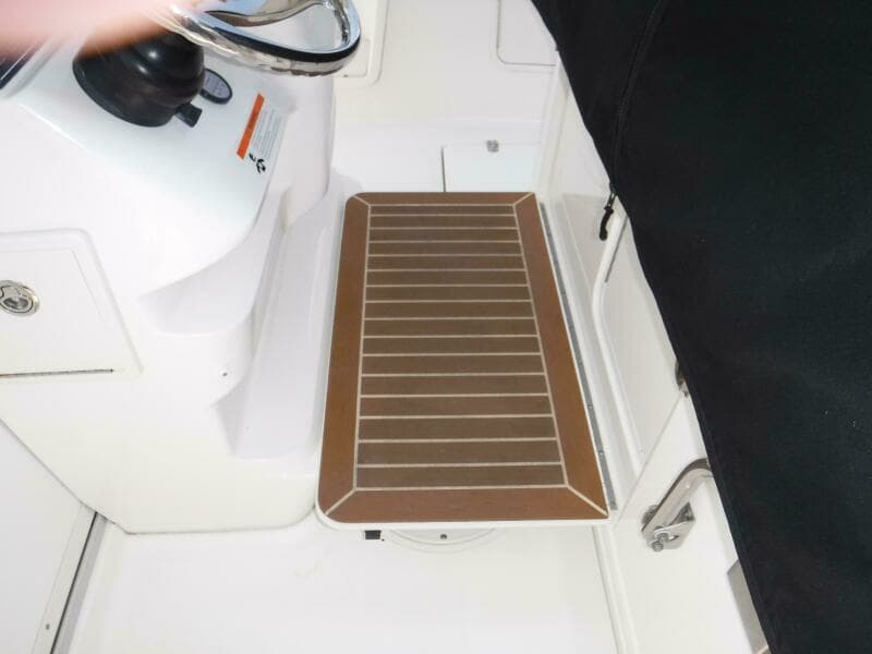 2014 Boston Whaler 370 Outrage