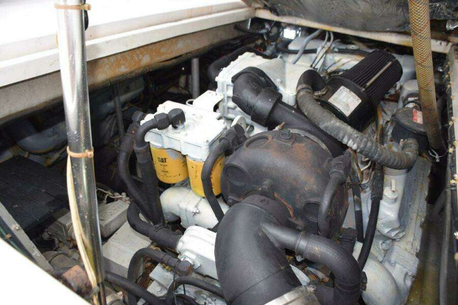 CAT 3208TA Starboard Side