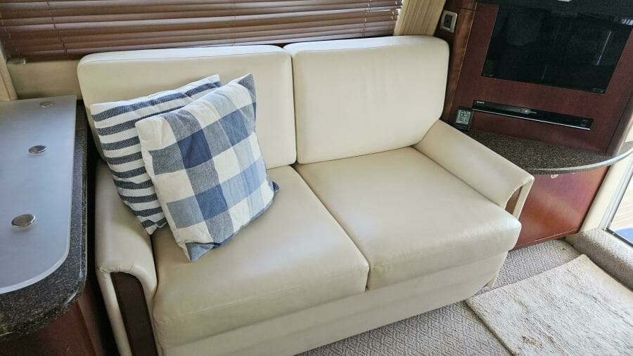 2006 Sea Ray 44 Sedan Bridge