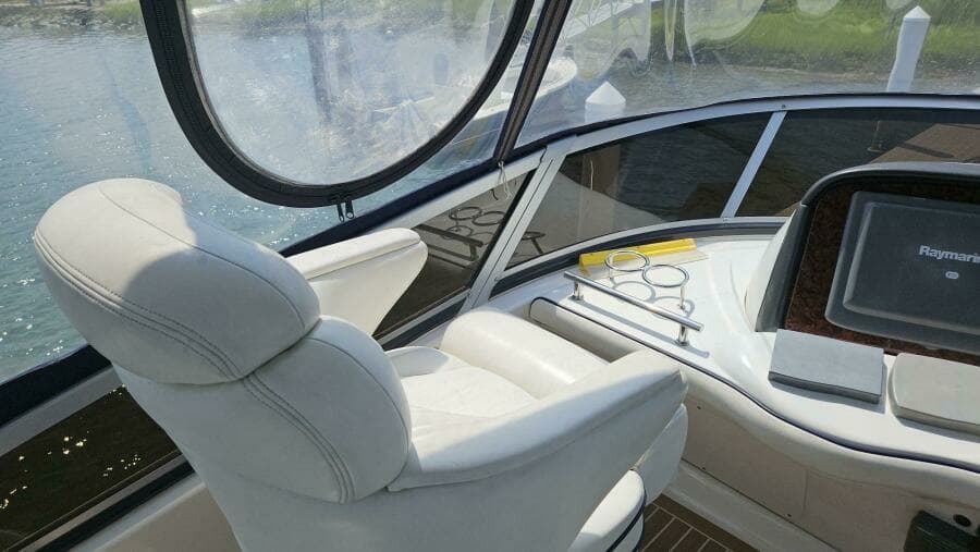 2006 Sea Ray 44 Sedan Bridge