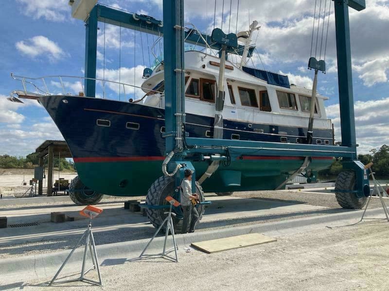 1987 Marine Trader Wide Body