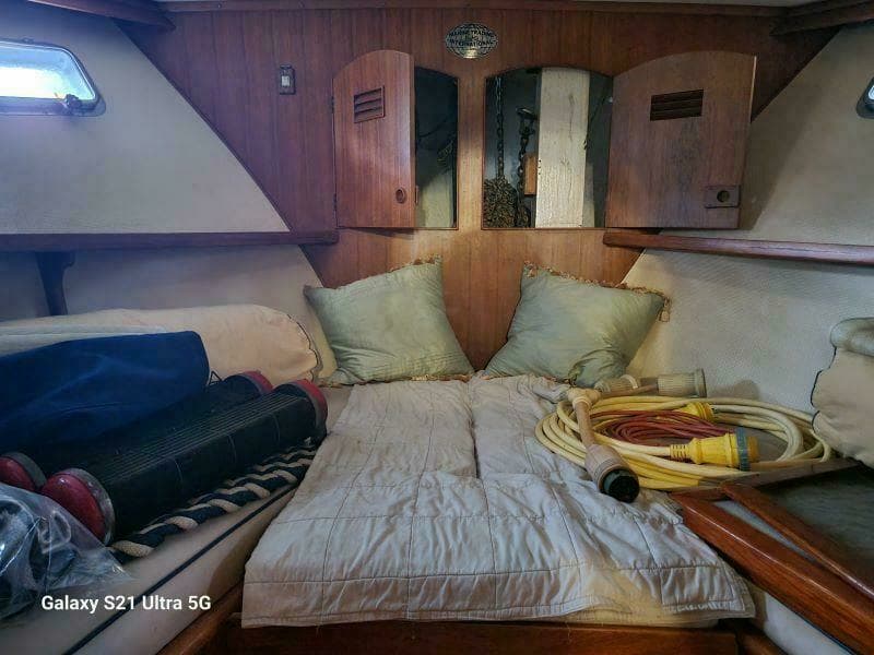 1987 Marine Trader Wide Body