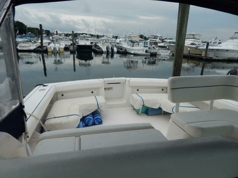 2004 Tiara Yachts 2900 Coronet Harbor Edition