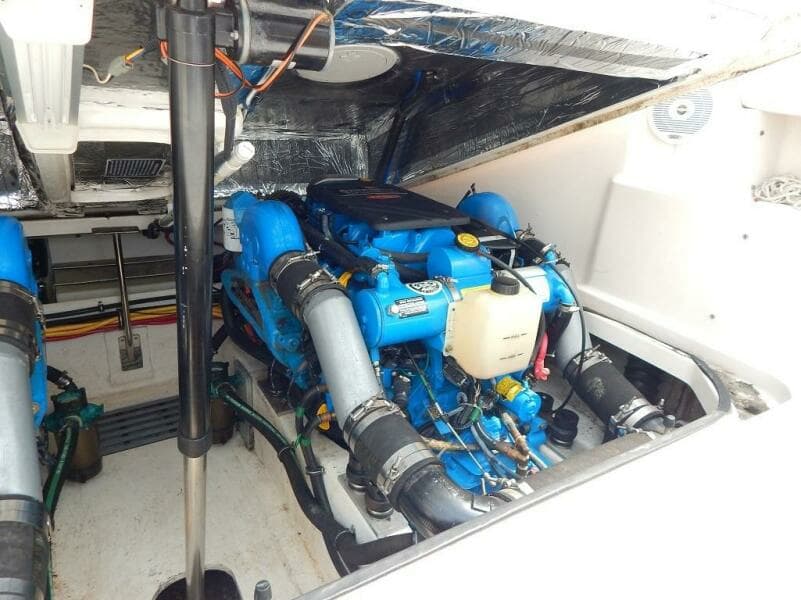 2004 Tiara Yachts 2900 Coronet Harbor Edition