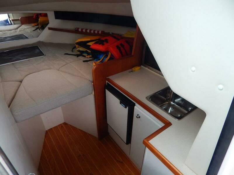 2004 Tiara Yachts 2900 Coronet Harbor Edition