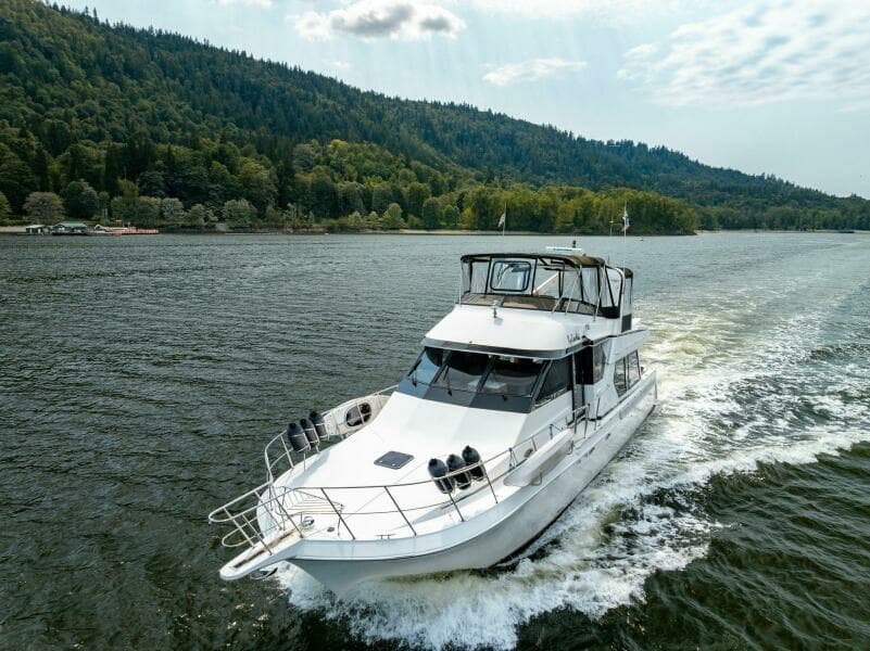 1997 Navigator Sundance 5600