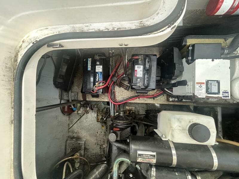 1996 Silverton 312 Sedan Cruiser