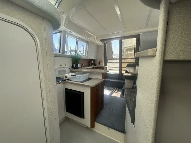 1996 Silverton 312 Sedan Cruiser