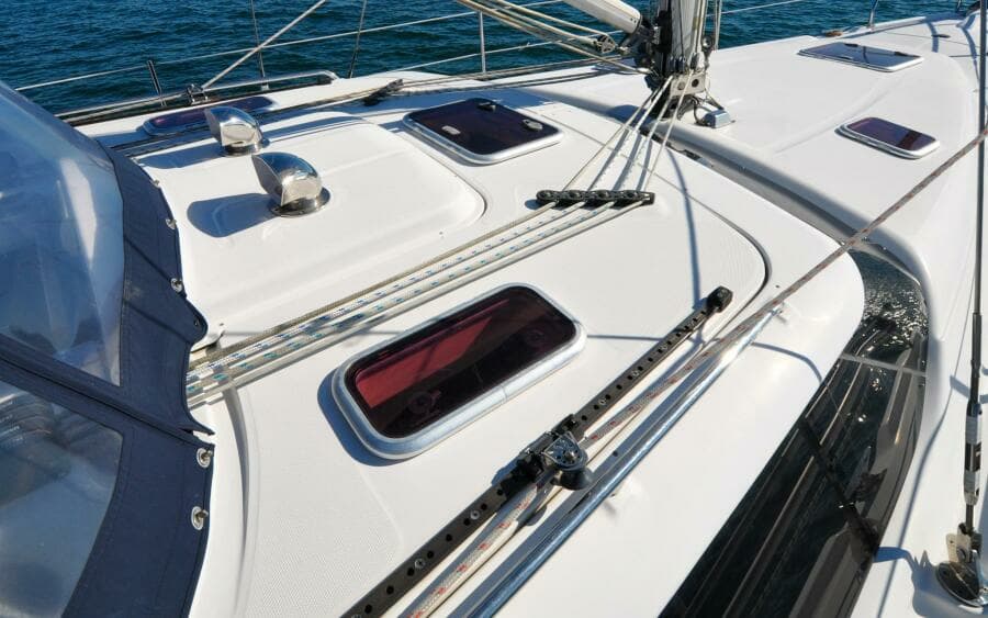 Hunter 45CC   Coralee   Offered For Sale578