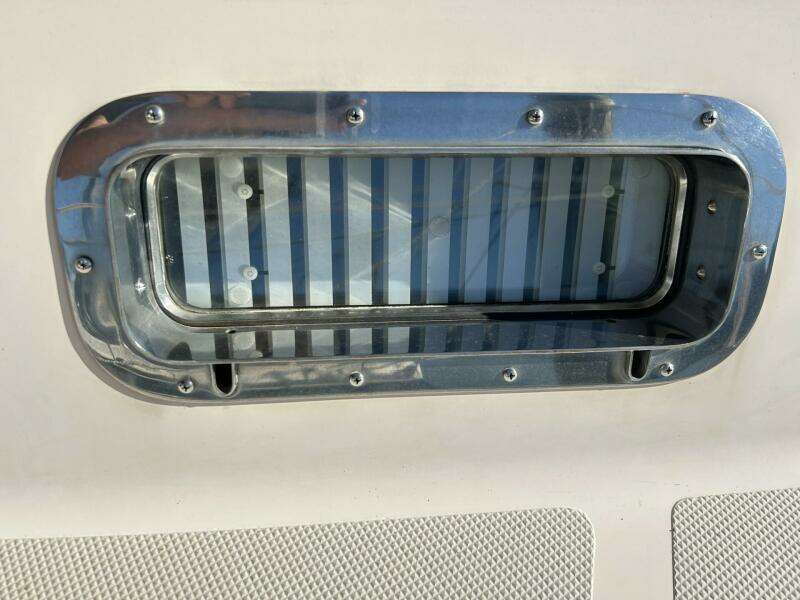 1995 Island Packet 40