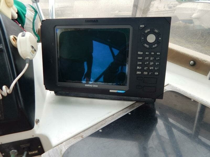 1983 Carver Mariner 2897