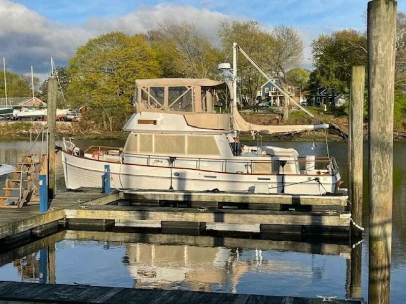 1977 Grand Banks 36 Classic