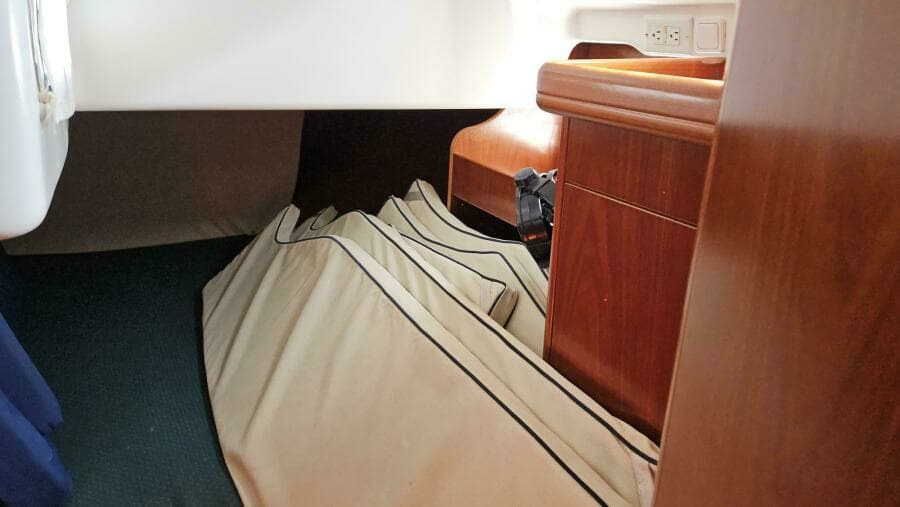 2002 Beneteau Limited Edition 411