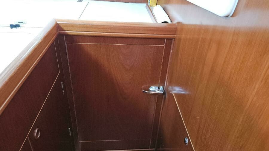 2002 Beneteau Limited Edition 411