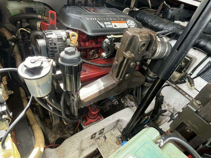 2008 Four Winns V338