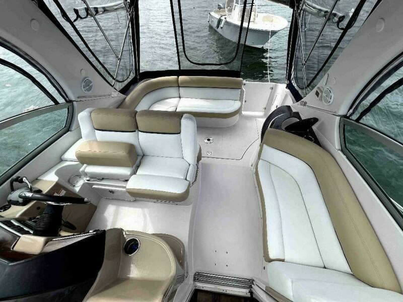 2008 Four Winns V338