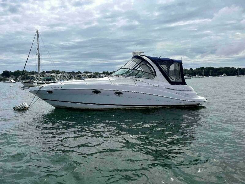 2008 Four Winns V338