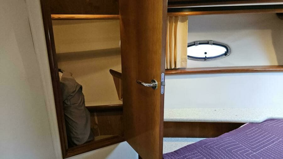 2000 Carver 450 Voyager