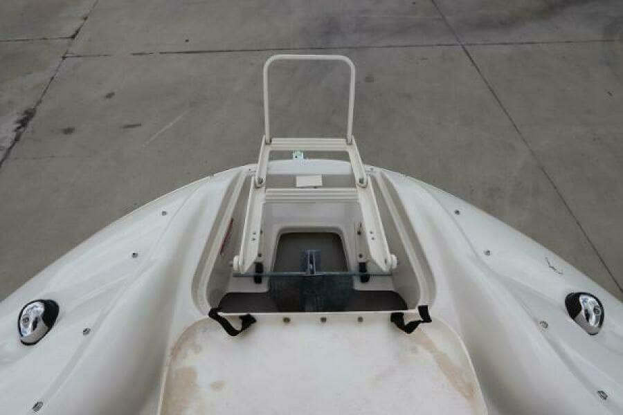 2007 Sea Ray 240 Sundeck