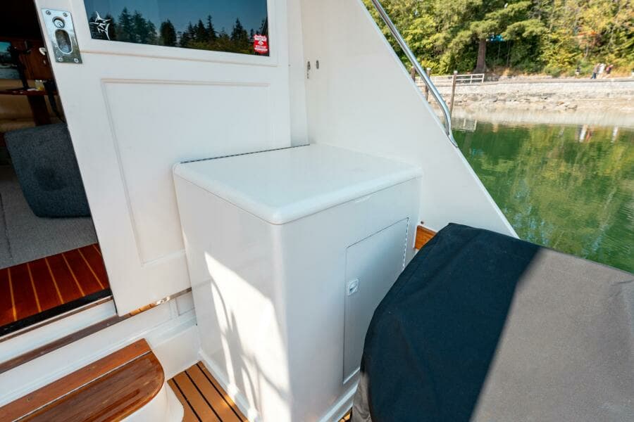 1985 Post 46 Convertible