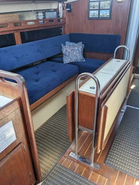 1985 O'Day 35 Shoal Draft