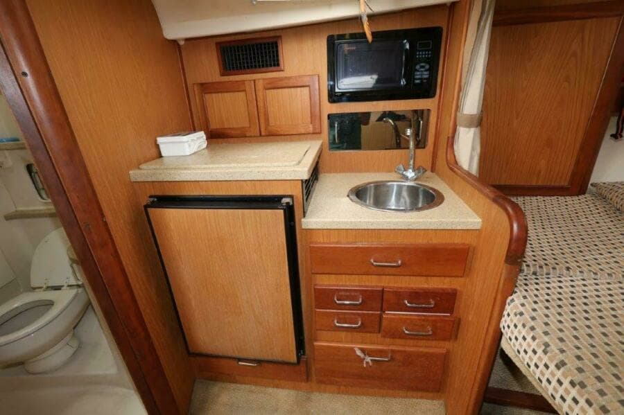 2007 Luhrs 32 Open