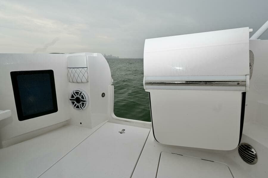 2021 Intrepid 438 Evolution