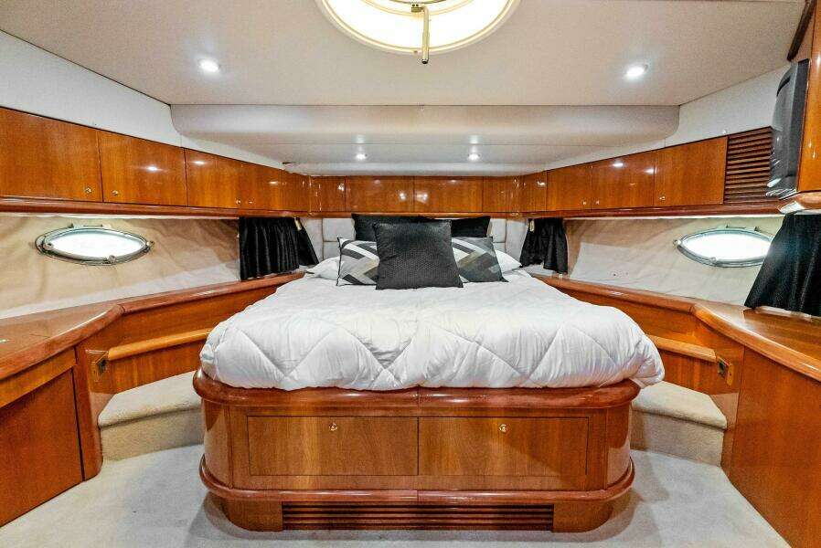 2001 Sunseeker Predator