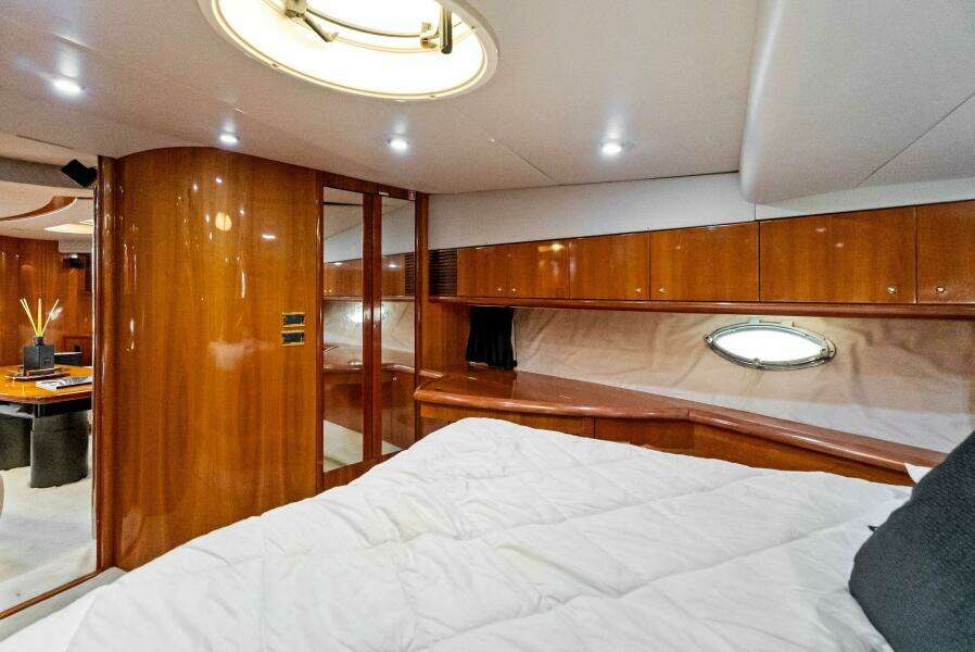 2001 Sunseeker Predator