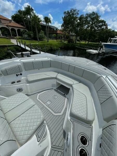 2023 Pursuit 378 Sport