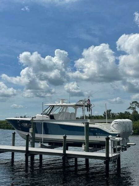 2023 Pursuit 378 Sport