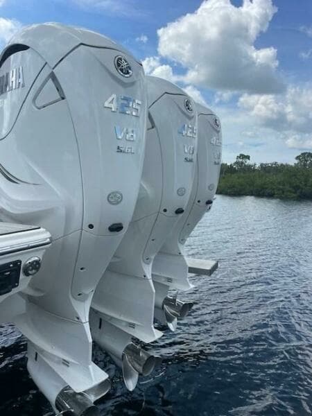 2023 Pursuit 378 Sport