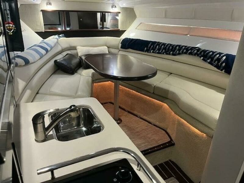 2019 Monterey 295 Sport Yacht