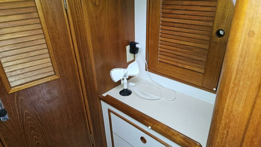 1988 Nonsuch Auxiliary Sail