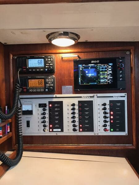 1988 Nonsuch Auxiliary Sail