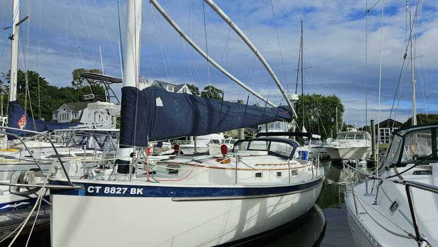 1988 Nonsuch Auxiliary Sail