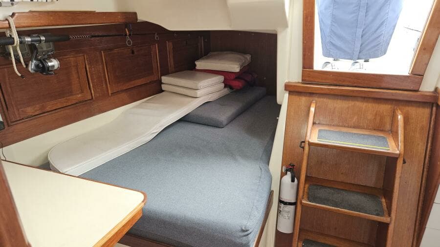 1988 Nonsuch Auxiliary Sail