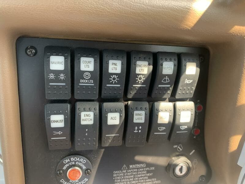 2018 Crownline 264 CR