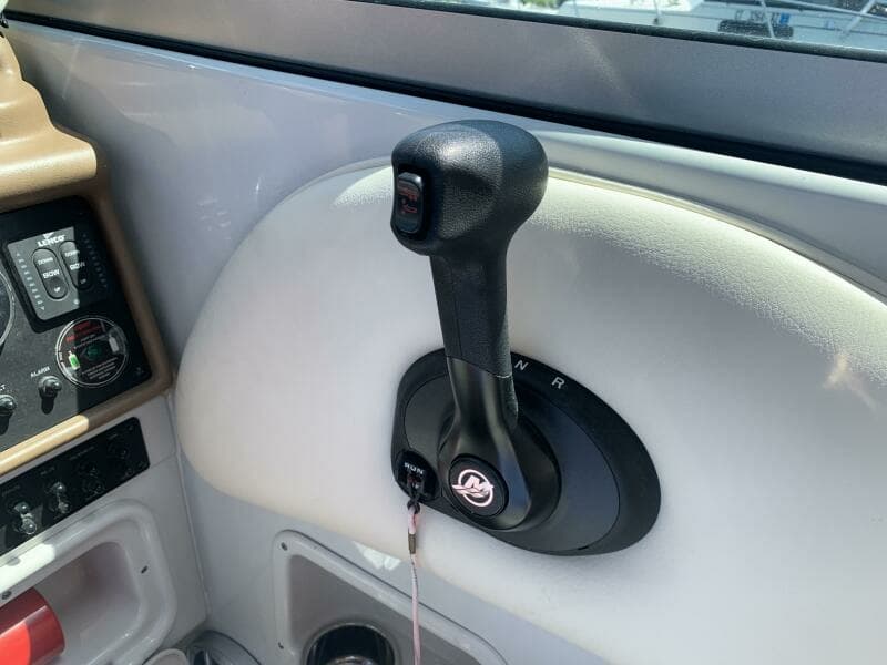 2018 Crownline 264 CR