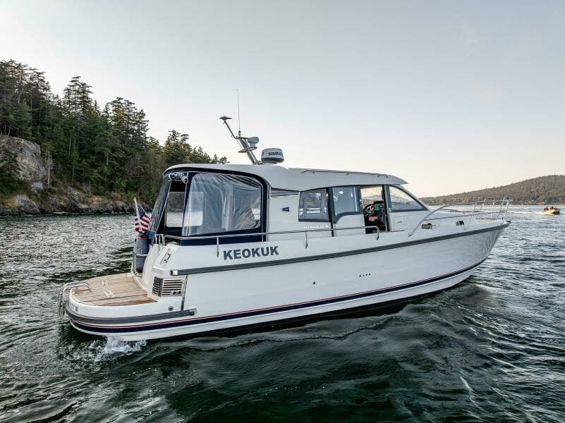 2020 Nimbus 365 Coupe