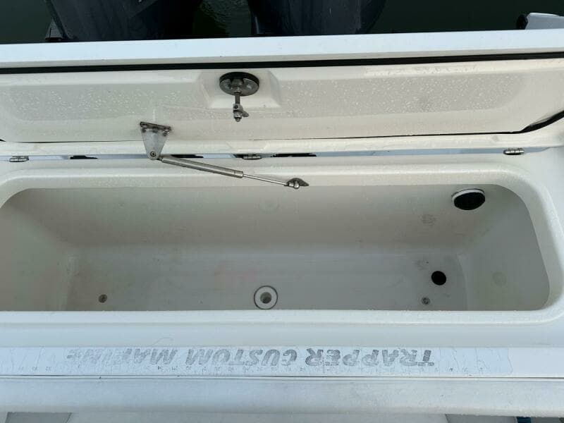 2009 Edgewater 318CC