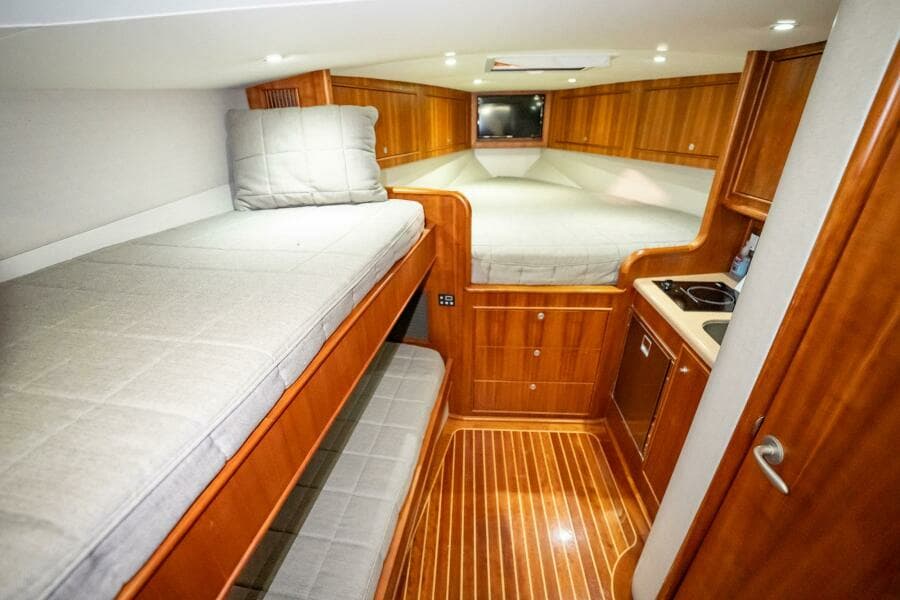 2012 Winter Custom Yachts 38 Express