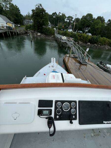 Upper helm 2, fore deck & anchor pulpit