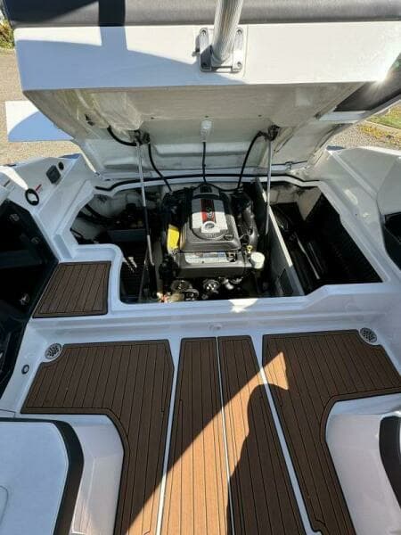 2017 Monterey 278 SS