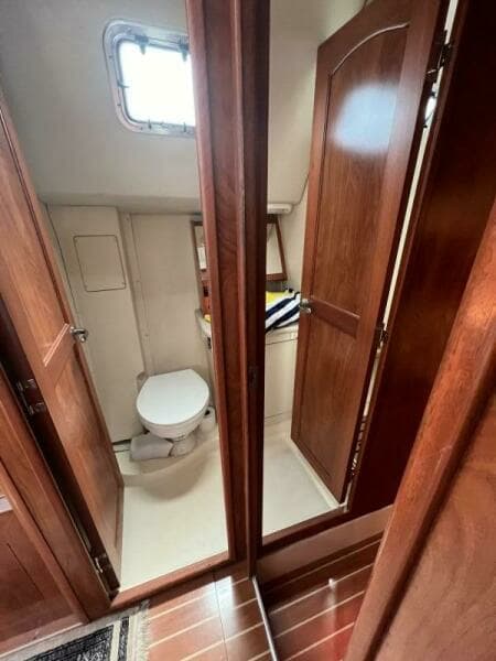 2012 Hunter Deck Salon